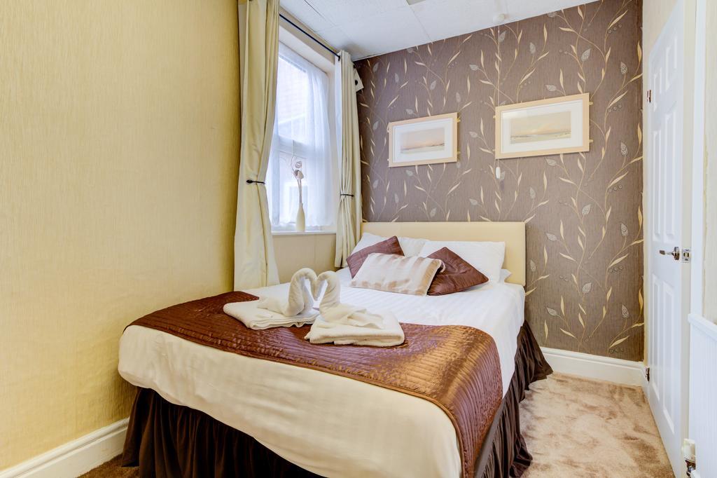Lyndawn Hotel Блекпул Екстериор снимка